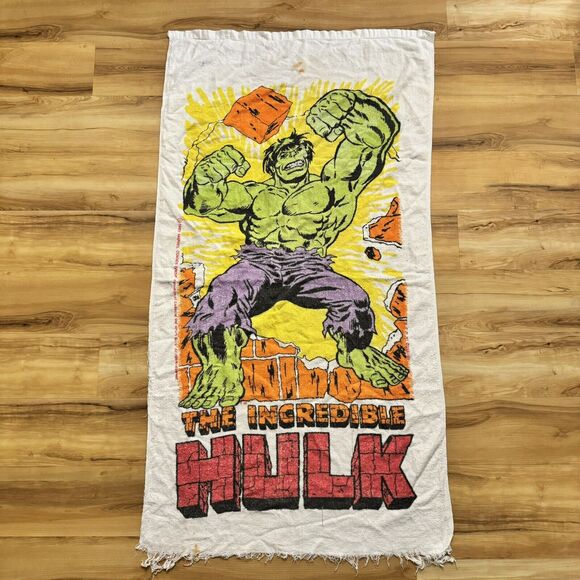 Vintage 1980 Marvel The Incredible Hulk Beach Towel 50x28